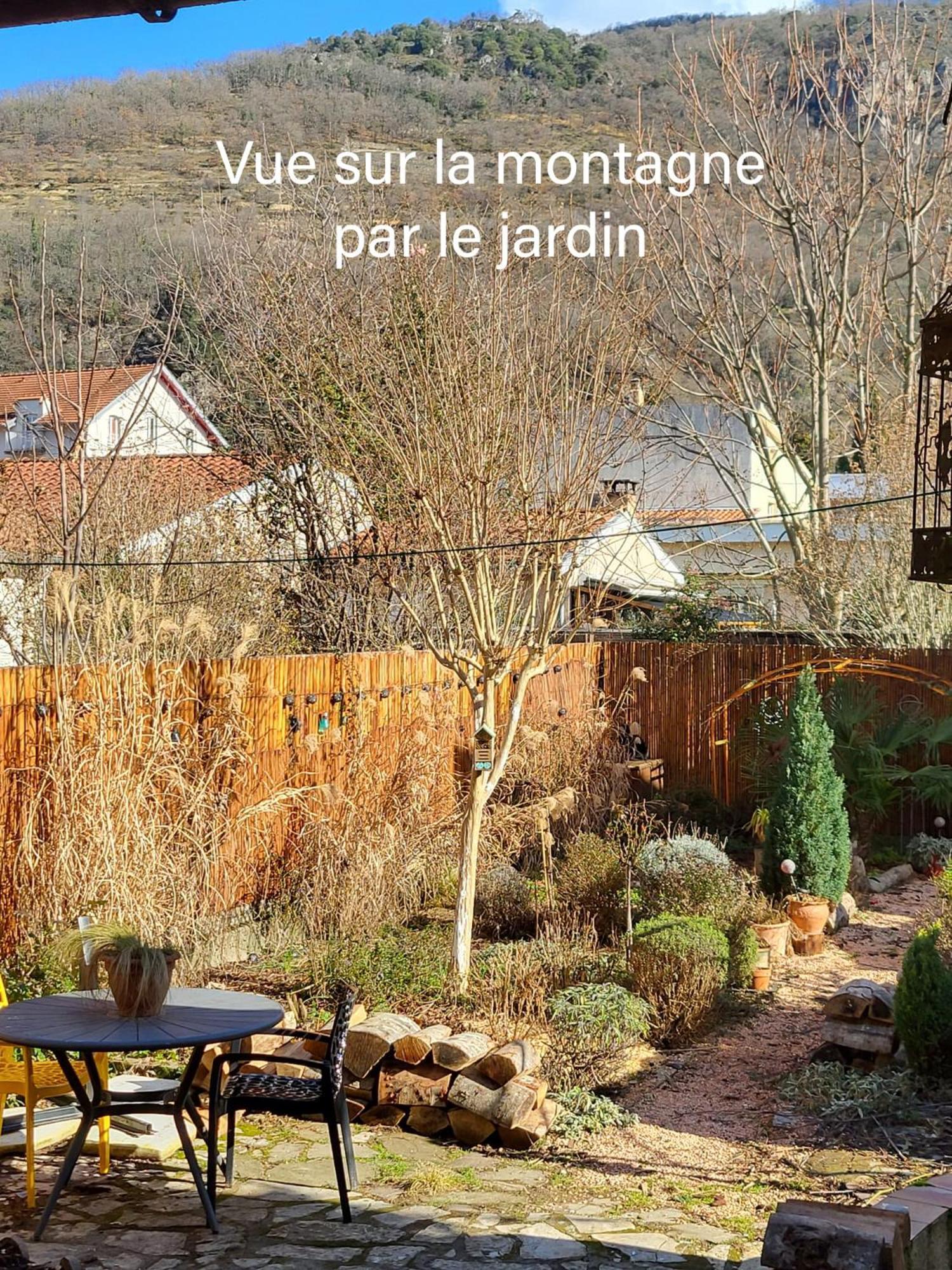 La Note Verte - Parking Gratuit Devant L'Entree Foix Esterno foto